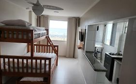Diamantino Apartamento Guilhermina vista mar